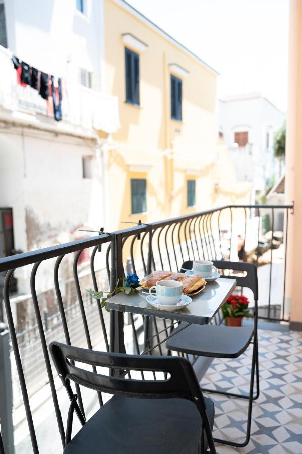 La Magnolia Rooms Procida Extérieur photo